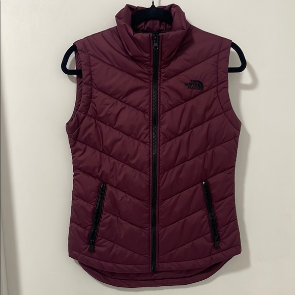 The North Face Jackets & Blazers - THE NORTH FACE Puffer Vest